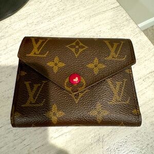 Louis Vuitton Monogram Victorine Wallet M41938 In Great Condition
